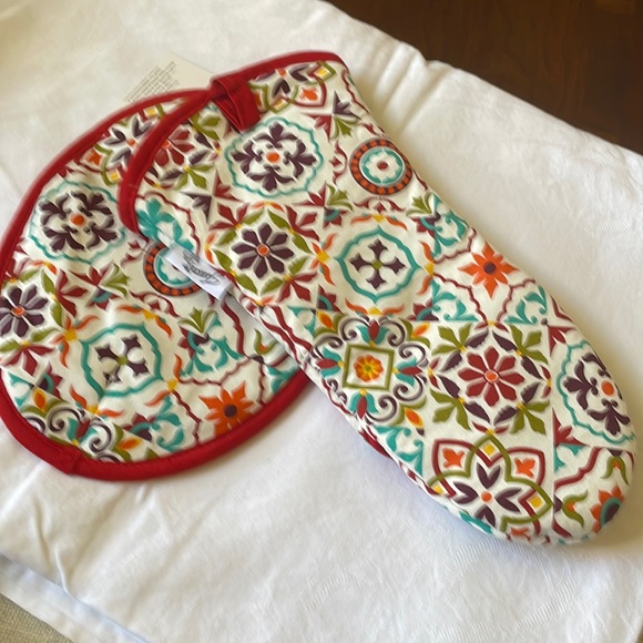 NWT Fiesta Puppet Mitt Pot Holder Oven Mitt Set Floral Print hot cold cotton - Picture 6 of 10